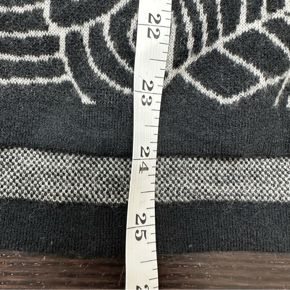 Title Nine Super Power Quarter Zip Sweater Small Merino Wool Blend Black White - Picture 14 of 15